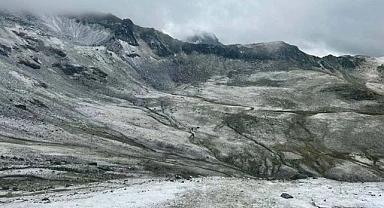 Zirvelere yılın ilk karı düştü