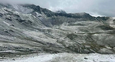Zirvelere yılın ilk karı düştü