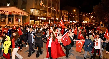 Ardahan'da bayraklı Cumhuriyet yürüyüşü
