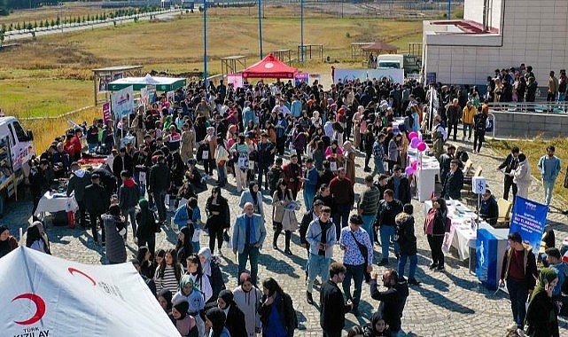 ARÜ'den Kampüse hoş geldin programı