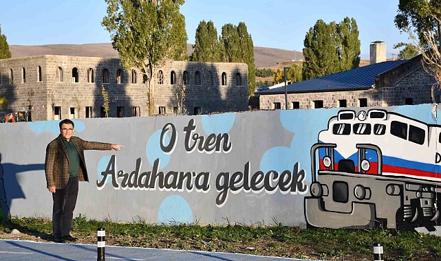 Başkan Demir, Doğu Ekspresinin 50 kilometrelik altyapısını yapmaya talibiz