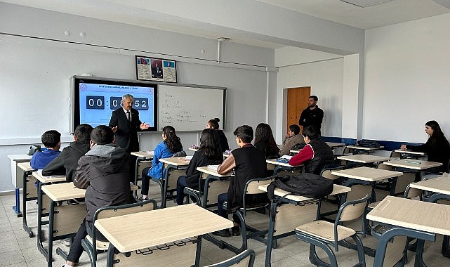 Başkan Gültekin’den okul ziyareti
