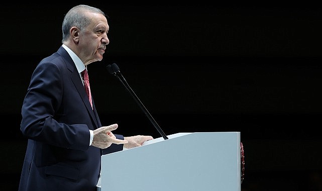 Cumhurbaşkanı Erdoğan: "Ülkemizde 3 günlük milli yas ilan edilmiştir"