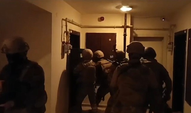 Değişik suçlardan aranan 12 şüpheli gözaltına alındı