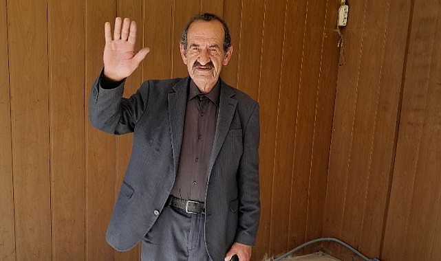 İsmet Akçora, işyerini kapatarak esnaflığa veda etti