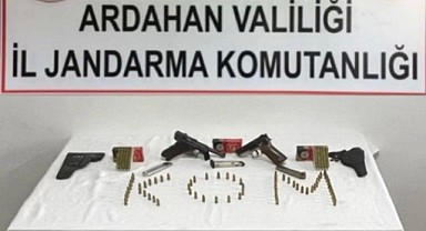 Jandarmadan silah kaçakçılarına geçit yok