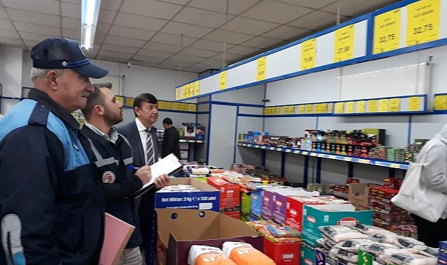 Kars'ta zincir marketlerde fiyat denetimi