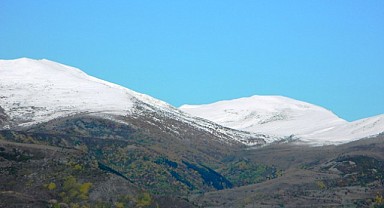 Posof’ta dağlar beyaza büründü