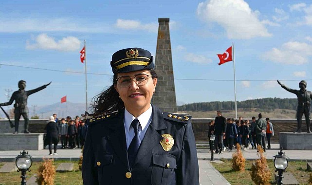 Sarıkamış'ın ilk kadın emniyet müdürü oldu