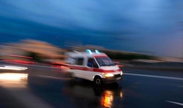 Temizlediği silahın ateş alması sonucu yaralandı