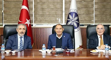 Toprak ve Demir, Ardahan Üniversitesi Kalkınma Vakfı Mütevelli Heyet Üyeliğine seçildi