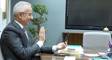 Ulaştırma Bakanı Uraloğlu’ndan, PTT çalışanı Keskin’e telefon