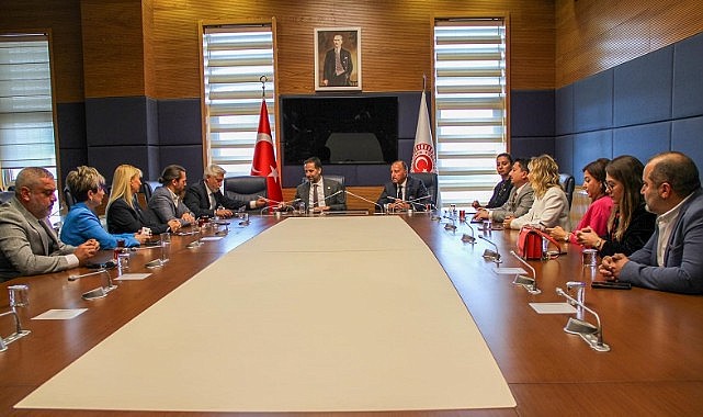 Vekil İncesu, genç girişimcilerle toplantı yaptı