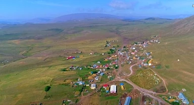 Ardahan'ın köyleri elden gidiyor