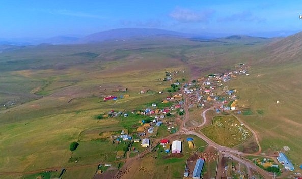 Ardahan'ın köyleri elden gidiyor