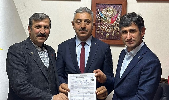 Emekli bankacı Candemir, AK Parti’den Köprülü Belediye başkanlığı için aday adayı oldu
