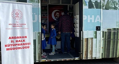 Gezici kütüphane sezonu kapattı
