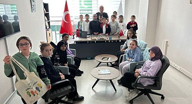 İmamhatip öğrencilerinden Yeşilay’a ziyaret