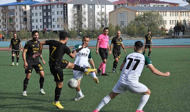 Kars 36 Spor: 4 Arsin İdmanyurdu Spor: 1