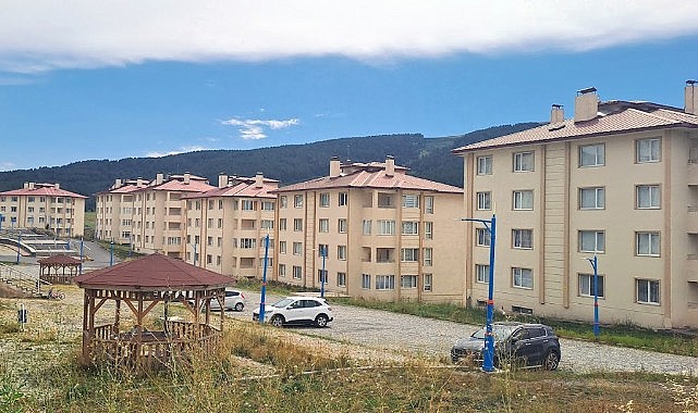 Lojmanın 4. Katında düşen Zehra Doğan hayatını kaybetti