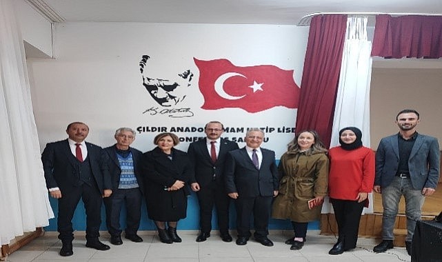 Maltepe Ardahanlılar Derneği; öğrenci- yazar buluşmasını gerçekleştirdi