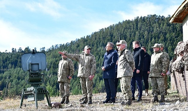 Posof’ta sınır karakollarında incelemelerde bulunuldu
