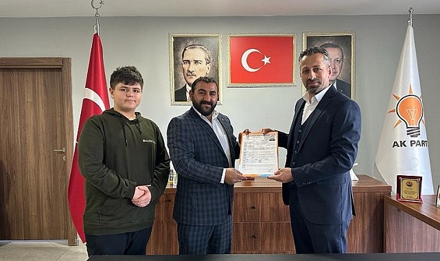 Sanayi esnaflarından Vargin Yıldız, İl Genel Meclis üyeliği için başvurusunu yaptı