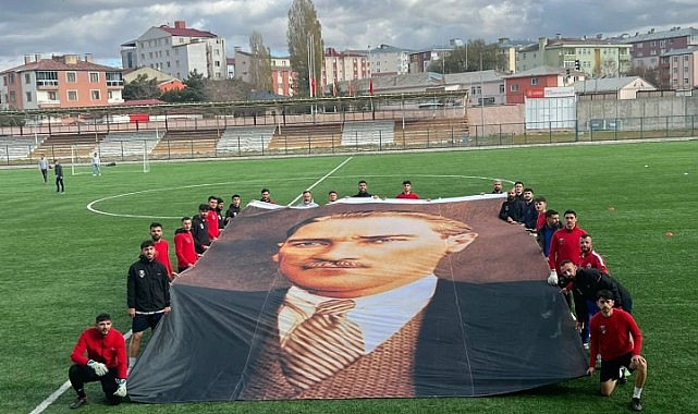 Serhat Ardahanspor Ata'yı andı