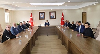 Yerel Yönetimler Birliği Vali Çiçek başkanlığında yapıldı