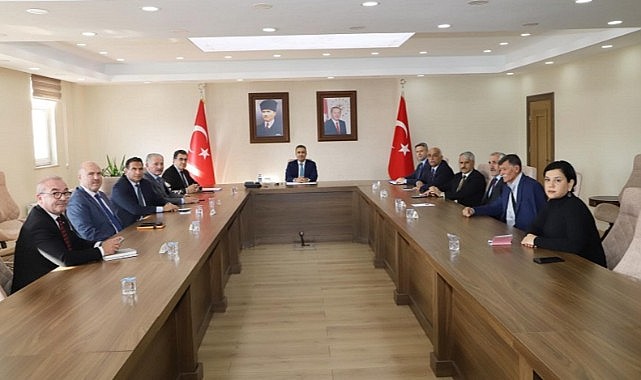 Yerel Yönetimler Birliği Vali Çiçek başkanlığında yapıldı