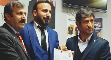 Zakir Çağlayan, AK Parti'den adaylık başvurusunu yaptı