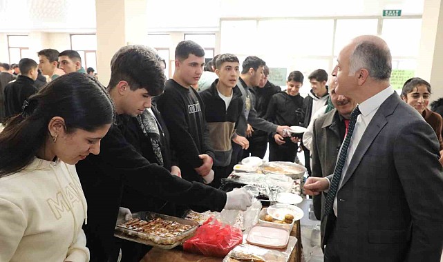 Ağrı'da Gazzelilere hayır panayırı