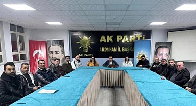 AK Parti’de istişare mesaisi devam ediyor