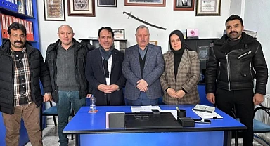 AK Parti, esnafı sıkı markaja aldı