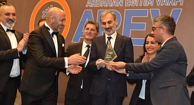 AREV, eğitime destek gecesi düzenledi