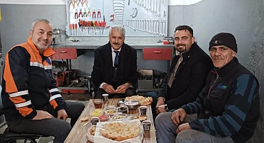 Başkan Gültekin, sanayi esnafıyla kahvaltı yaptı