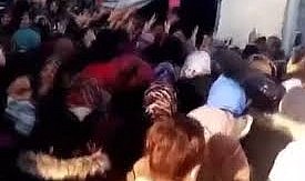 Başkentte bedava bardak izdihamı