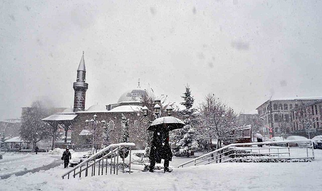 Birçok ilde okullara 1 günlük kar tatili