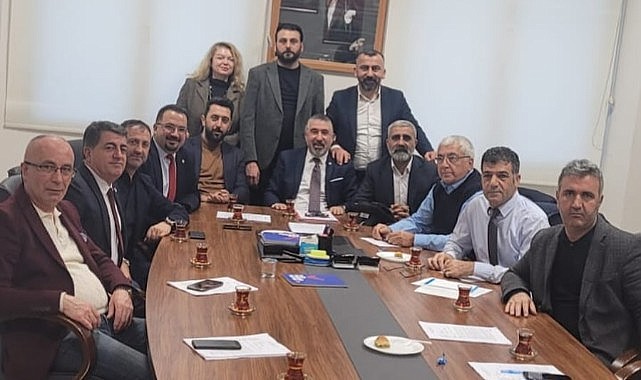Dr.Gazi Karakurt’tan CHP meclis grubuna ziyaret
