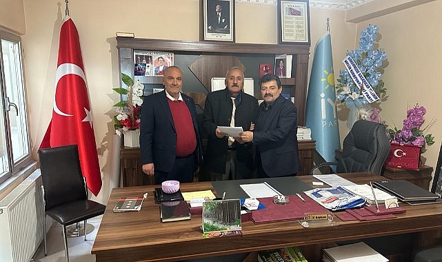 Harun Tankoç, İYİ Parti'den Hanak belediye başkan aday adayı oldu