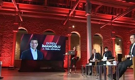 İmamoğlu'ndan Cumhurbaşkanı Erdoğan taklidi