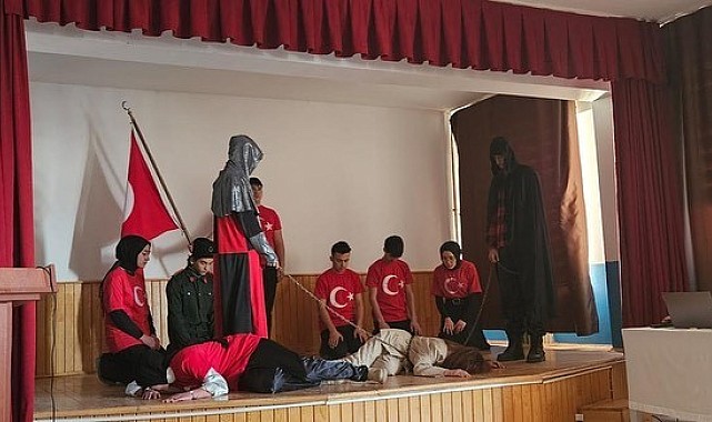 İstiklal Şairi Mehmet Akif Ersoy Çıldır'da anıldı
