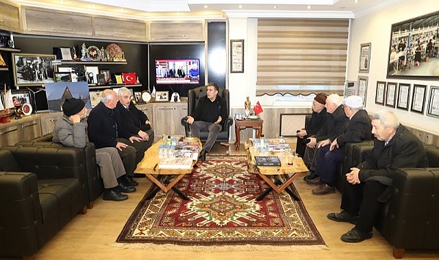 Karagöl Mahalle sakinleri 18.madde sorunları için Başkanla görüştü