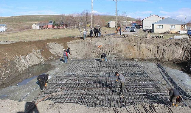 Köy yolları ve eğitim yatırımları tamamlandı