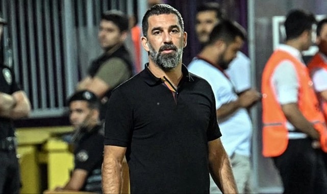 Maç esnasında Seçil Erzan'a küfürler savrulduğunu duyan Arda, taraftara çıkıştı: Görüşeceğiz sizinle