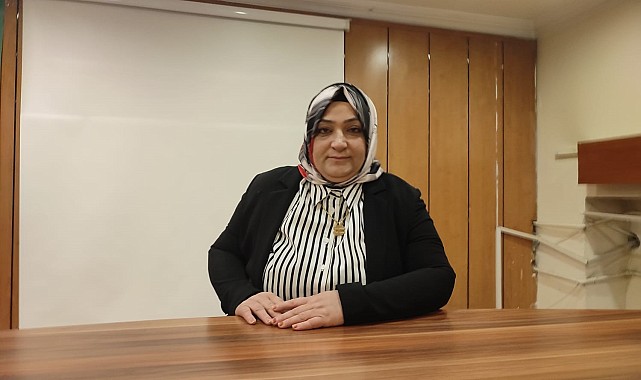 Mahallesinin ilk kadın muhtarı olmak istiyor