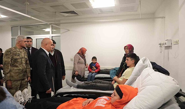 Öğrenci servisi kaza yaptı; 2'si ağır 21 yaralı