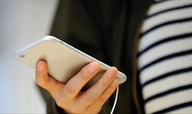 Pasaport, ehliyet ve cep telefonu harçlarına zam geldi