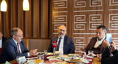Prof. Dr. Toprak,"Esenyurt'un Sorunlarını Bilimin Işığında Çözeceğiz"
