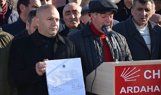 "Şehitlerimizin yasını tutuyor, terörü lanetliyoruz!"